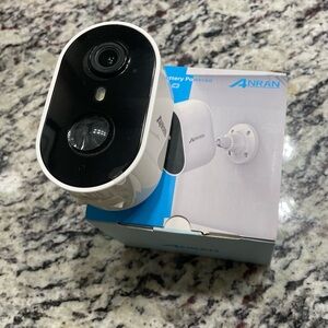 Battery Wireless WIFI Security camera brand new